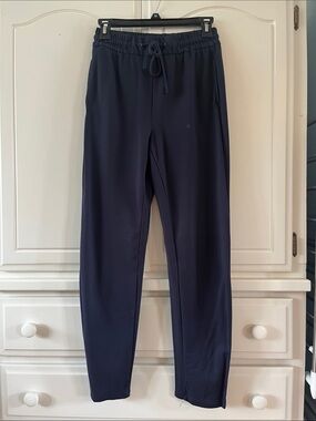 Navy stretchy dress pants Badgley Mischka